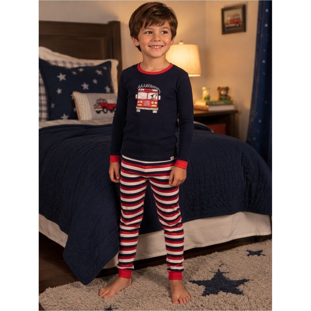 Baby Gap Toddler Boys 2 Piece Pajama Set Pjs Firefighter Firetruck Cotton 5T 5
